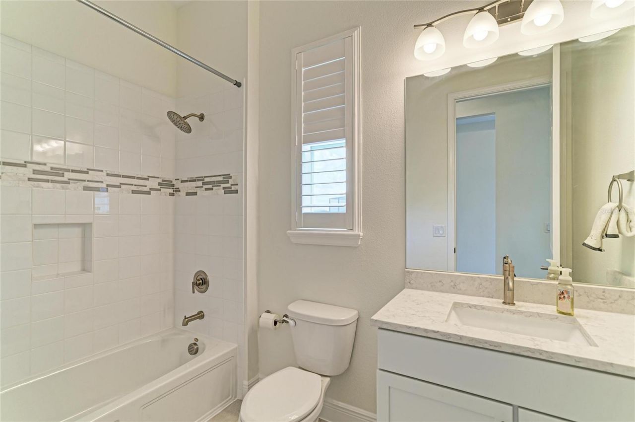 12813 Glisten Court, Parrish, FL 34219 Photo