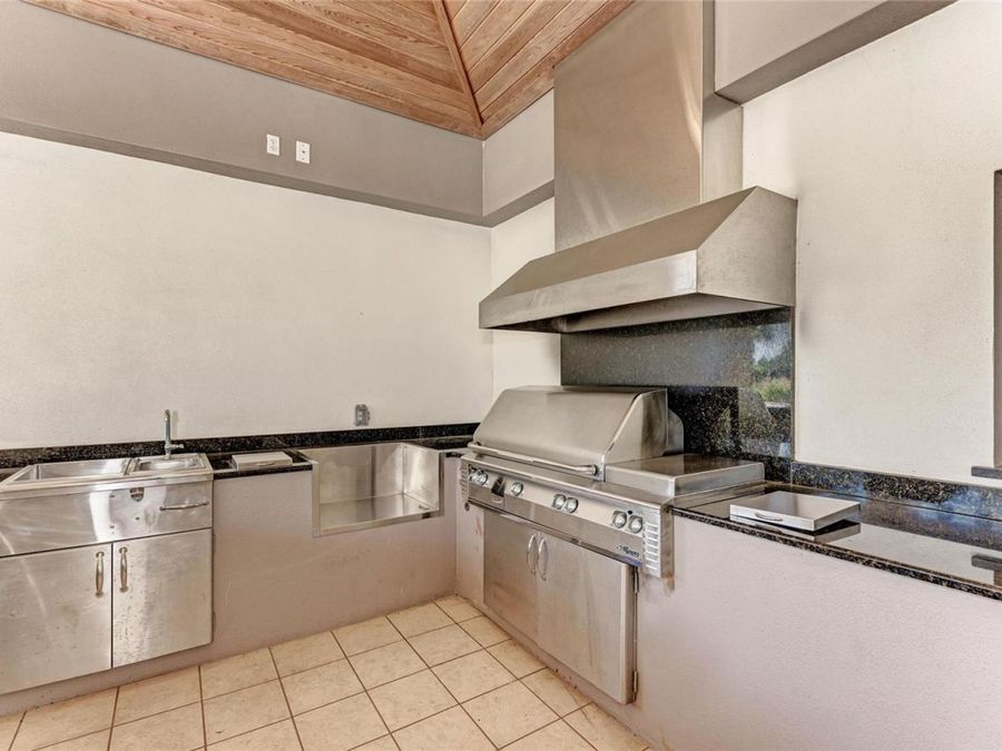 Property Image 84
