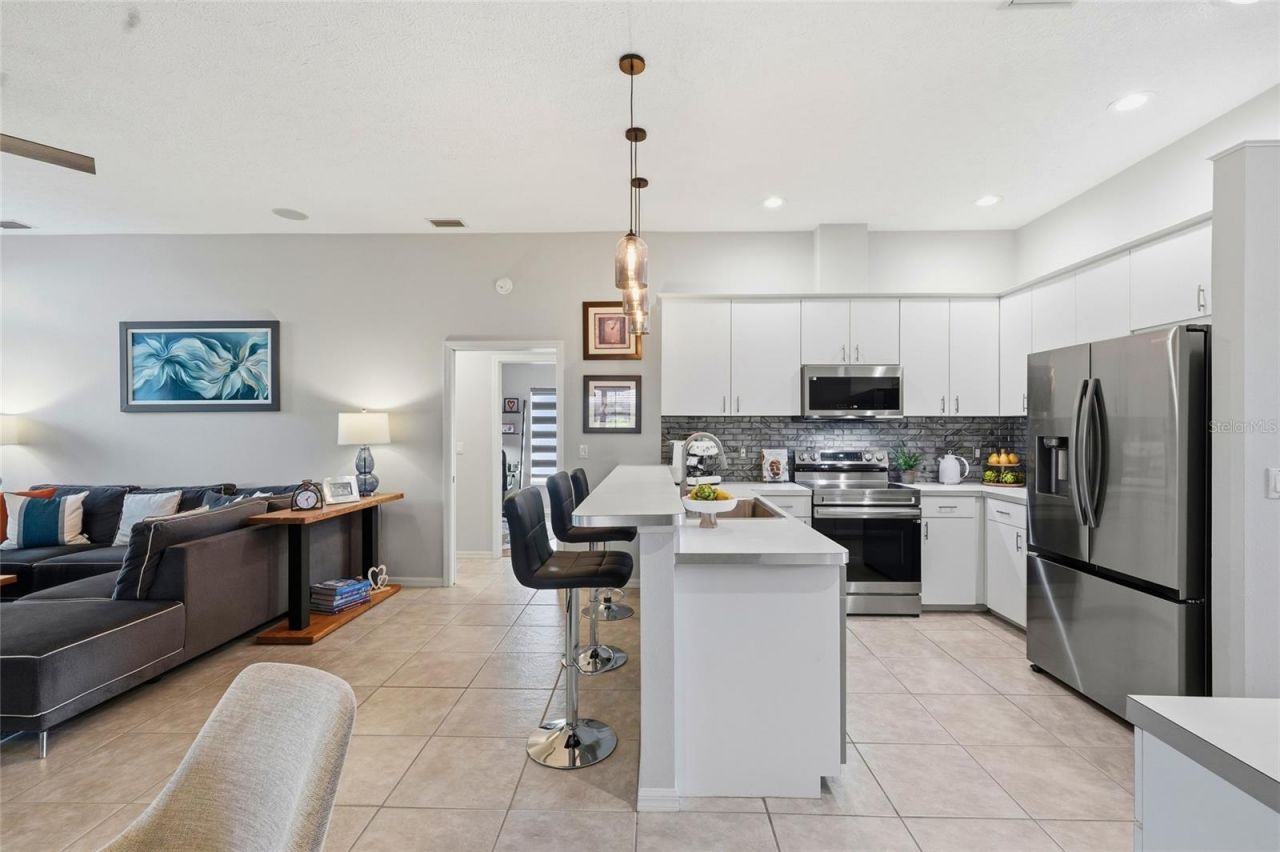 6130 55th Avenue Circle E, Bradenton, FL 34203 Photo