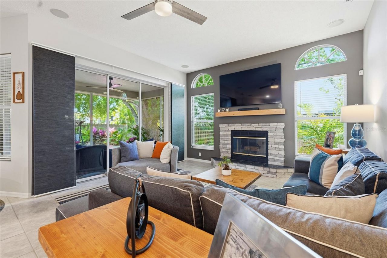 6130 55th Avenue Circle E, Bradenton, FL 34203 Photo