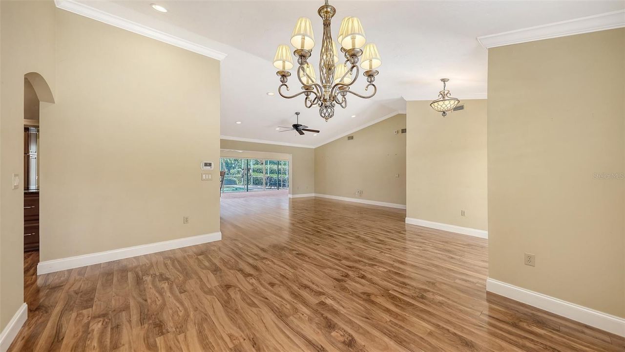 6921 Country Lakes Circle, Sarasota, FL 34243 Photo