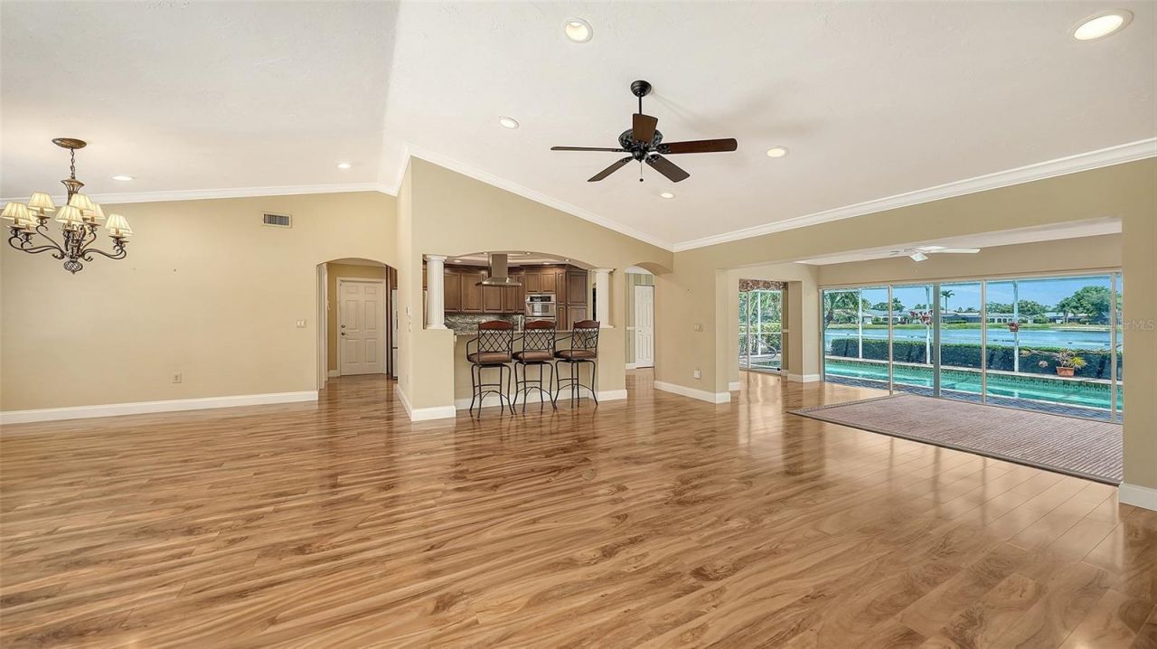 6921 Country Lakes Circle, Sarasota, FL 34243 Photo