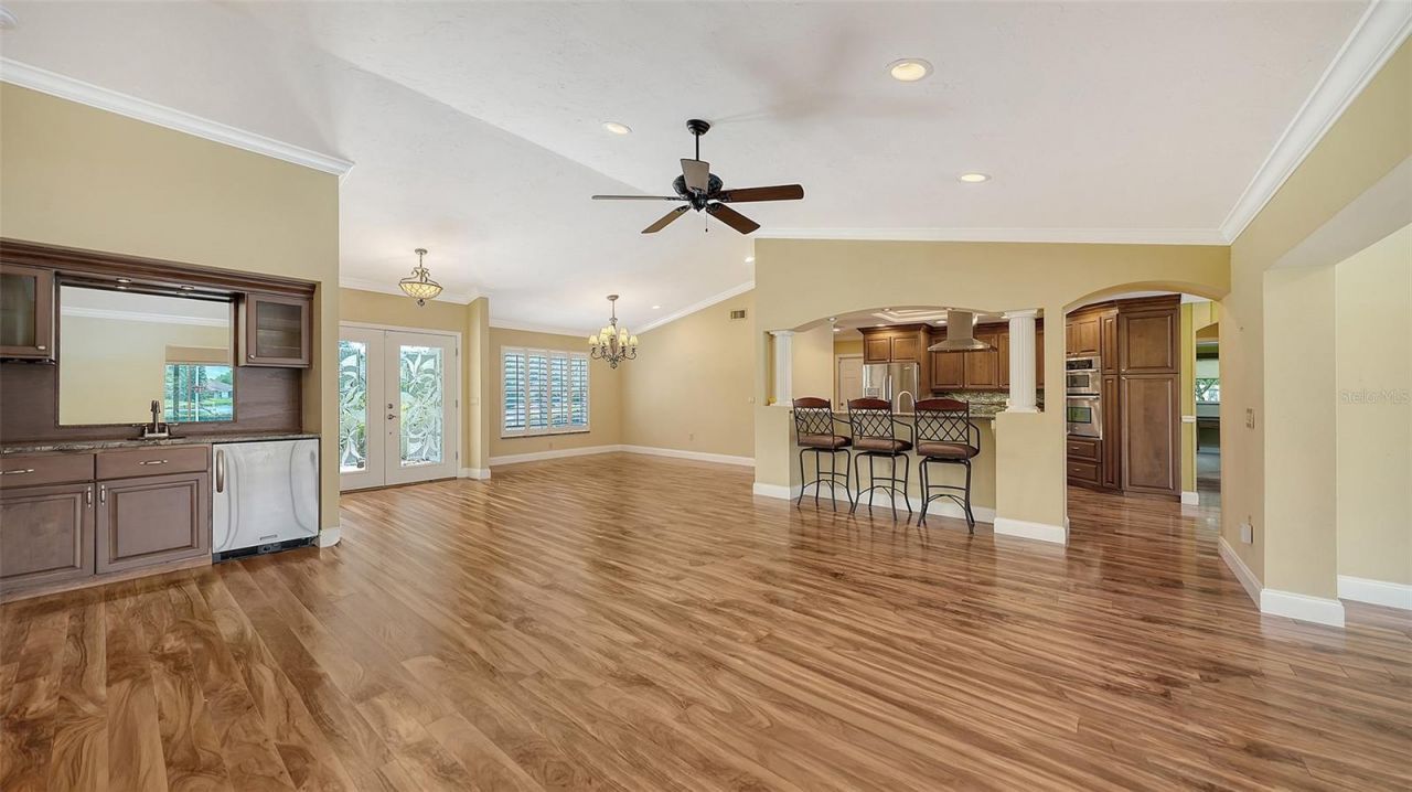 6921 Country Lakes Circle, Sarasota, FL 34243 Photo
