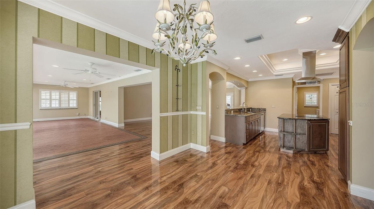 6921 Country Lakes Circle, Sarasota, FL 34243 Photo