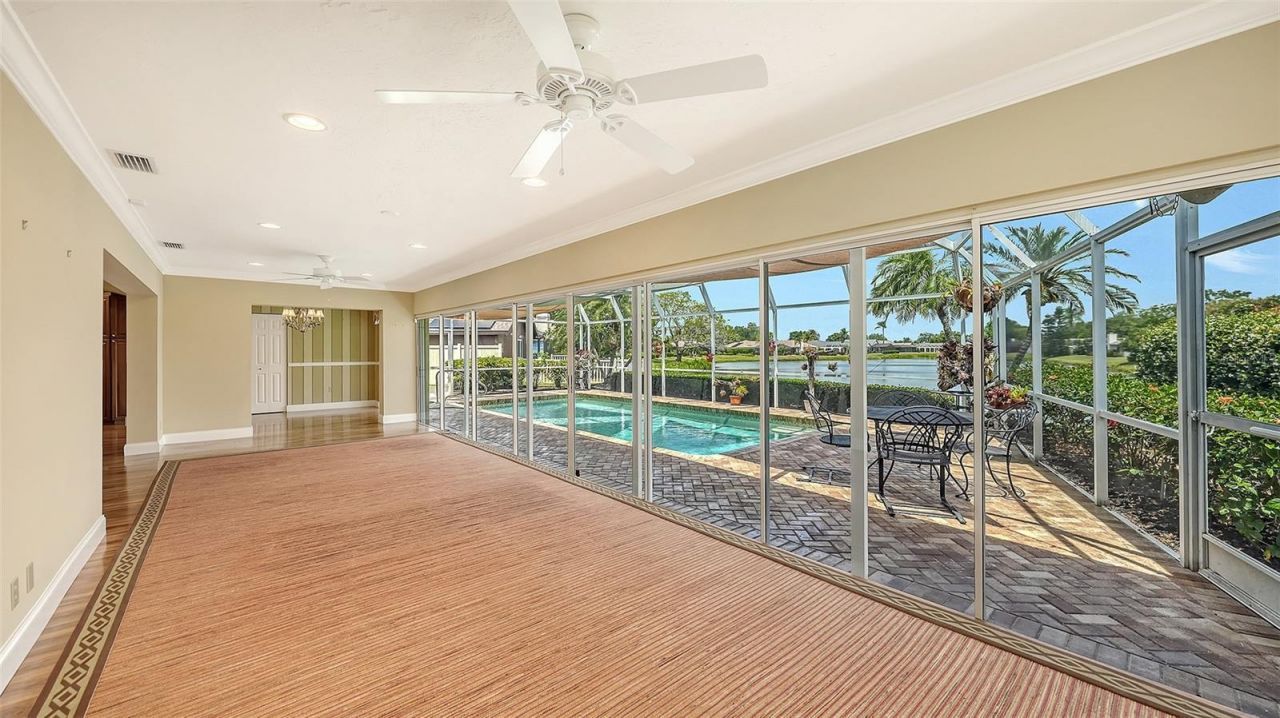 6921 Country Lakes Circle, Sarasota, FL 34243 Photo