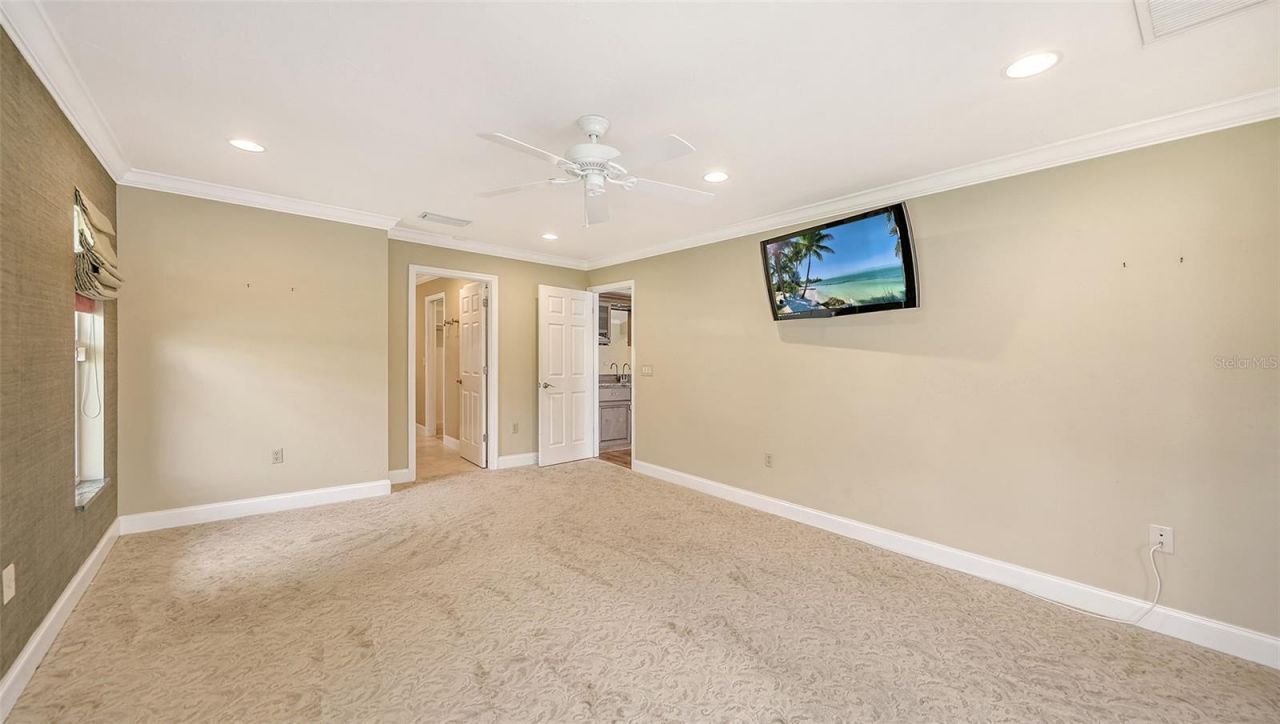 6921 Country Lakes Circle, Sarasota, FL 34243 Photo