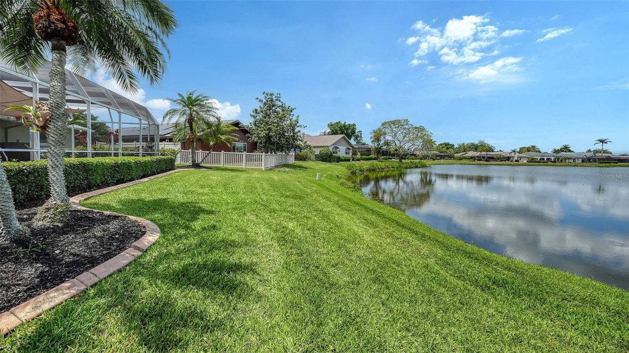 6921 Country Lakes Circle, Sarasota, FL 34243 Photo