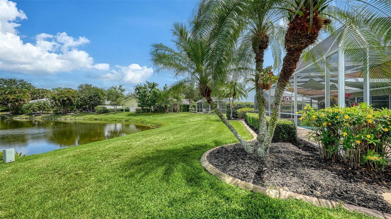 6921 Country Lakes Circle, Sarasota, FL 34243 Photo