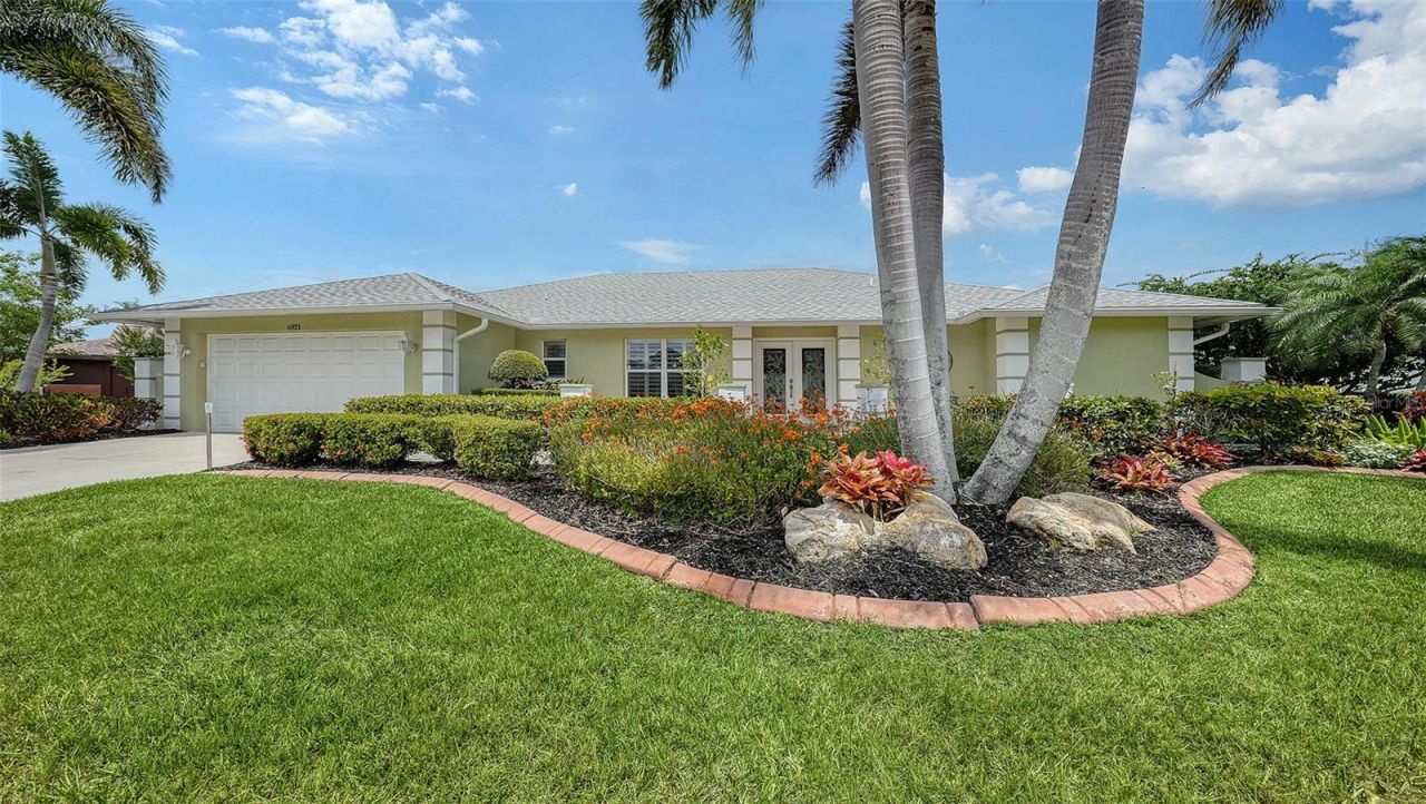 6921 Country Lakes Circle, Sarasota, FL 34243 Photo