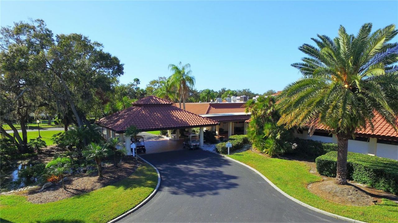 6921 Country Lakes Circle, Sarasota, FL 34243 Photo