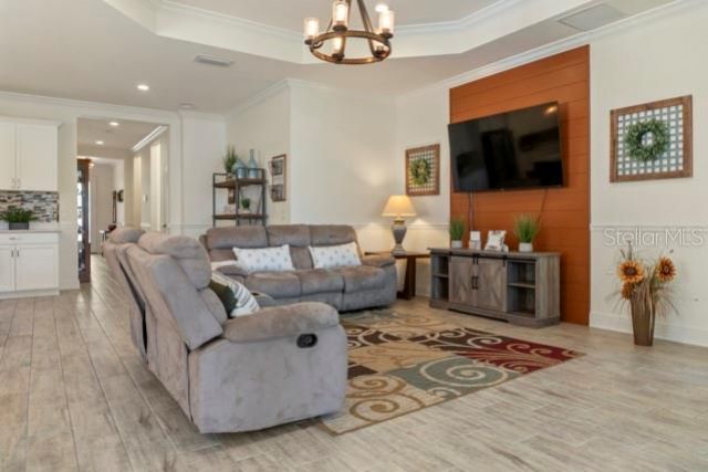 7657 Ridgelake Circle, Bradenton, FL 34203 Photo