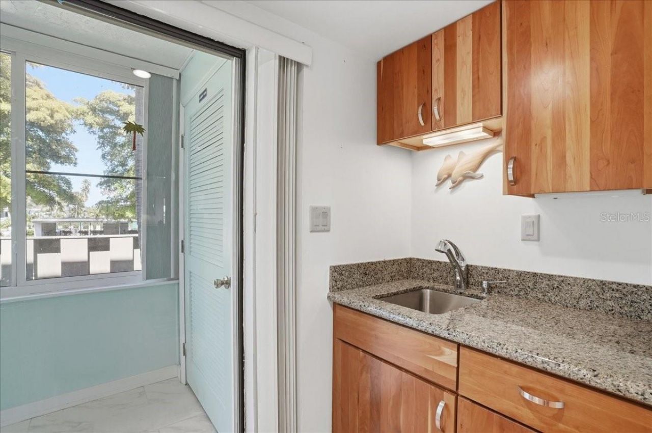 6500 Flotilla Drive, Unit 212, Holmes Beach, FL 34217 Photo