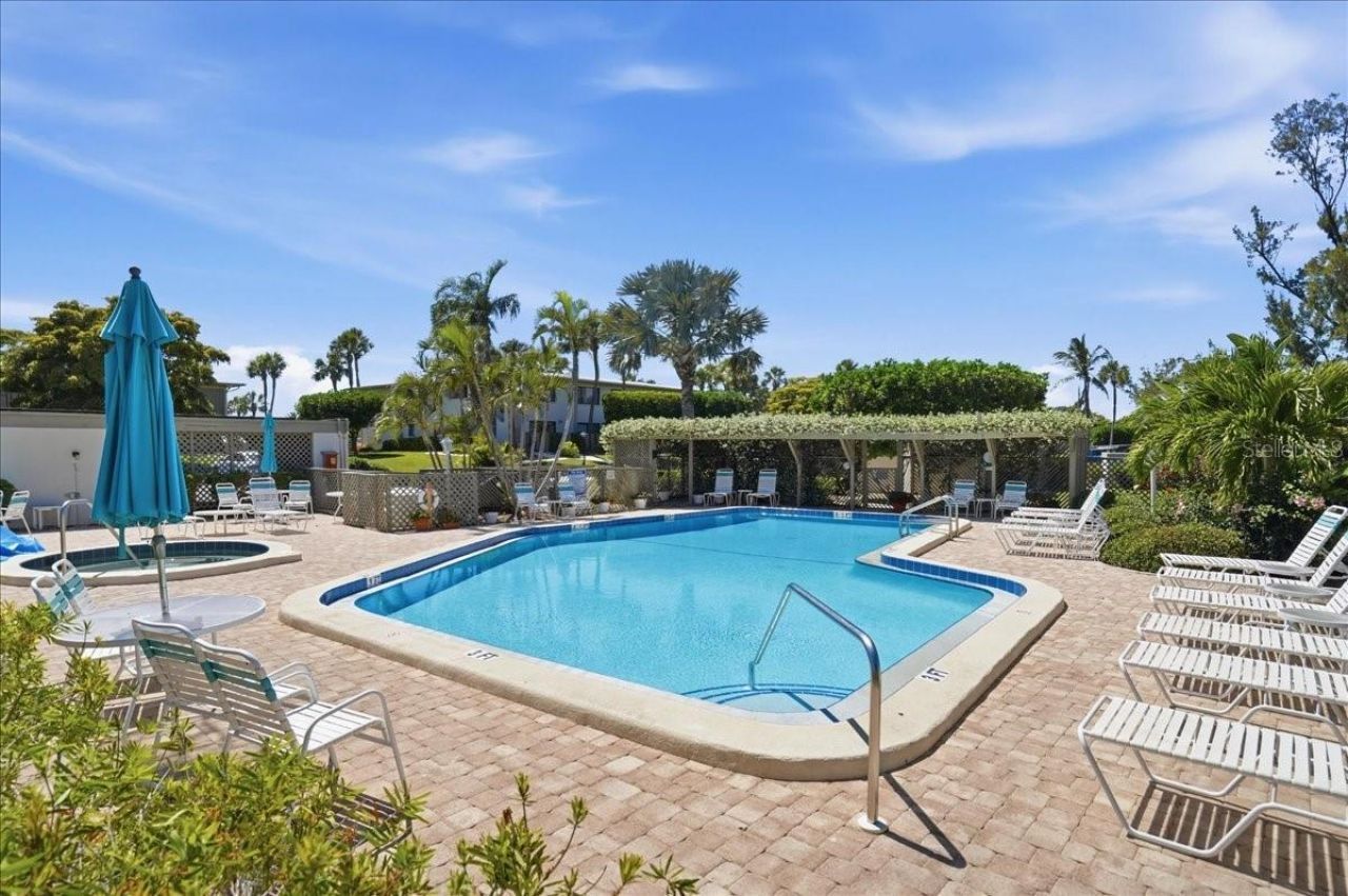 6500 Flotilla Drive, Unit 212, Holmes Beach, FL 34217 Photo