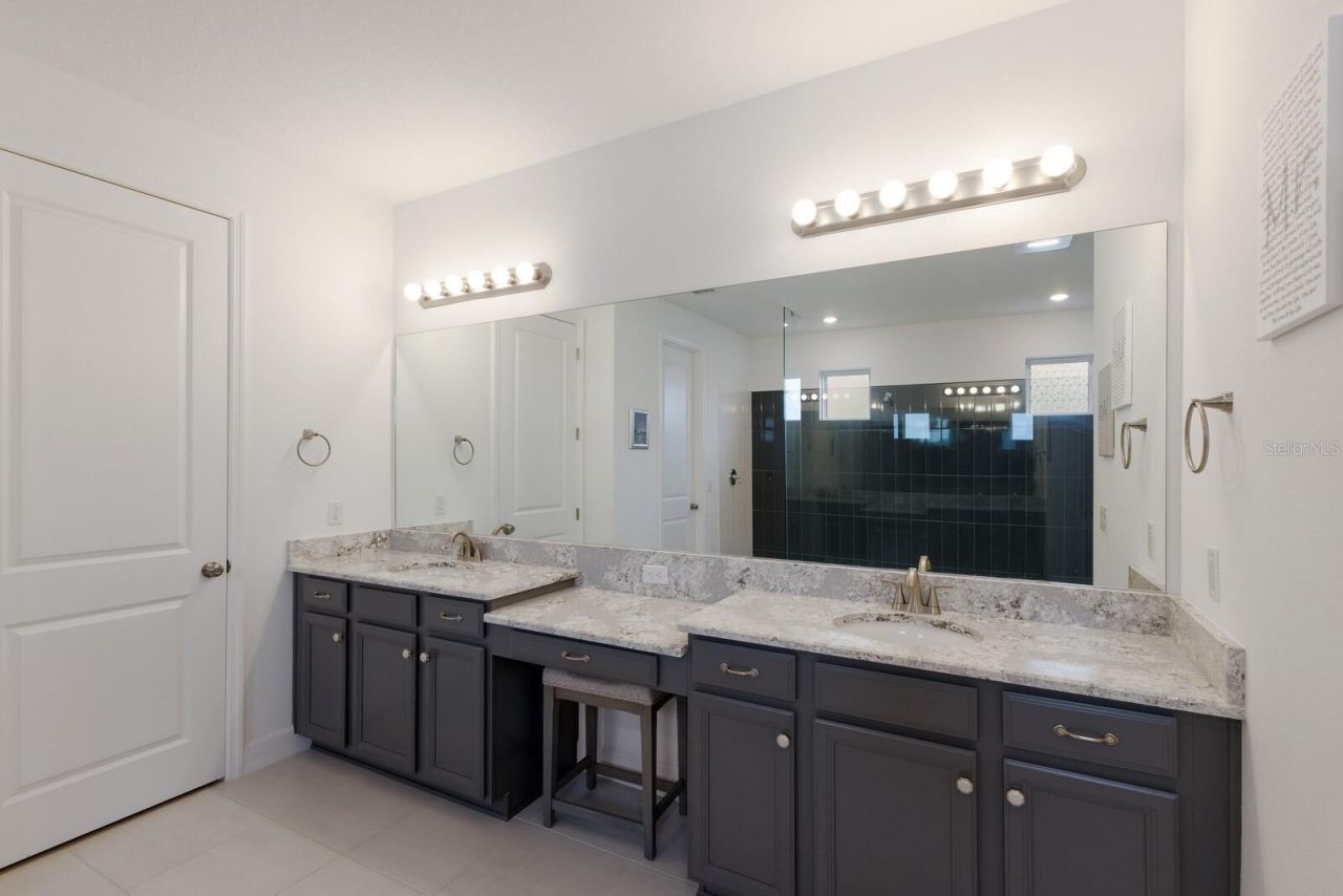 4528 Pond Brook Court, Bradenton, FL 34211 Photo