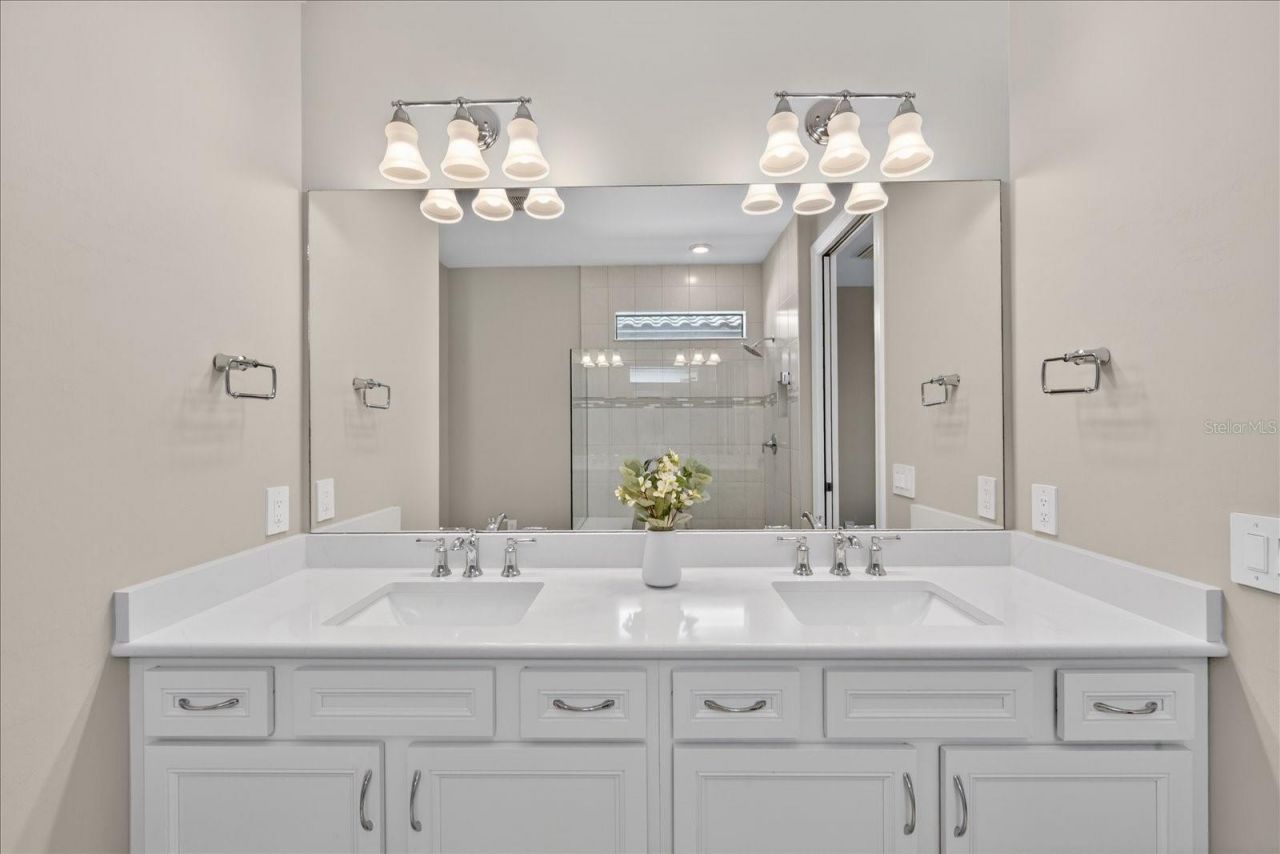 18025 Harwich Place, Bradenton, FL 34202 Photo