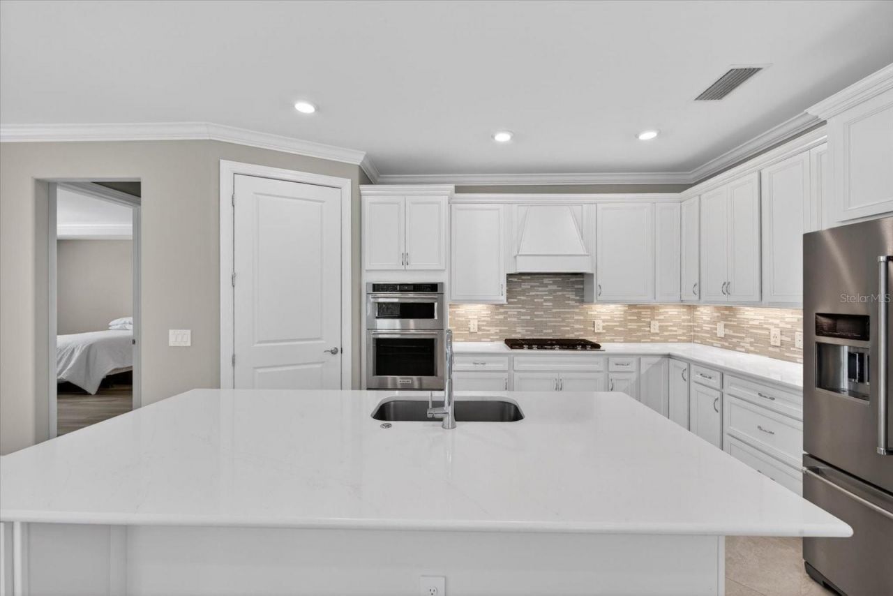 18025 Harwich Place, Bradenton, FL 34202 Photo