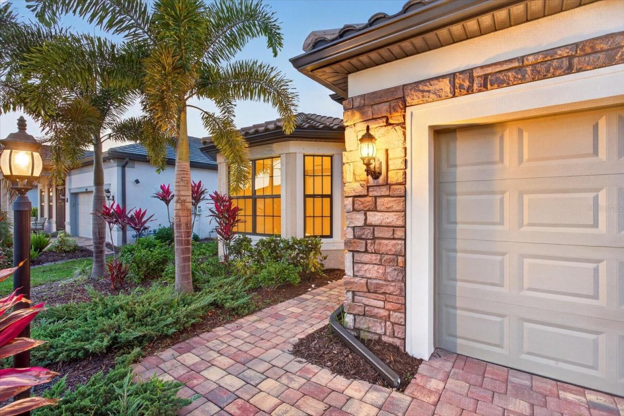 18025 Harwich Place, Bradenton, FL 34202 Photo