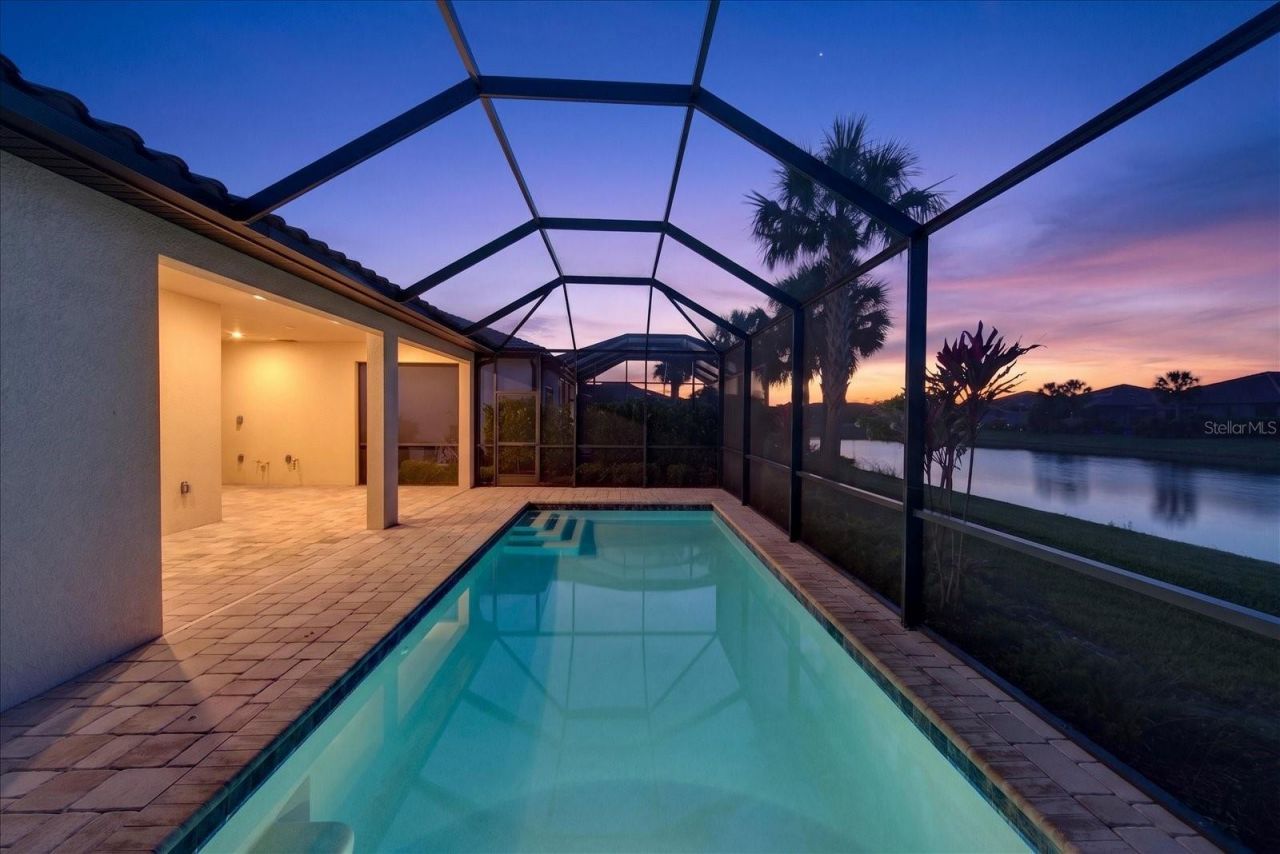 18025 Harwich Place, Bradenton, FL 34202 Photo
