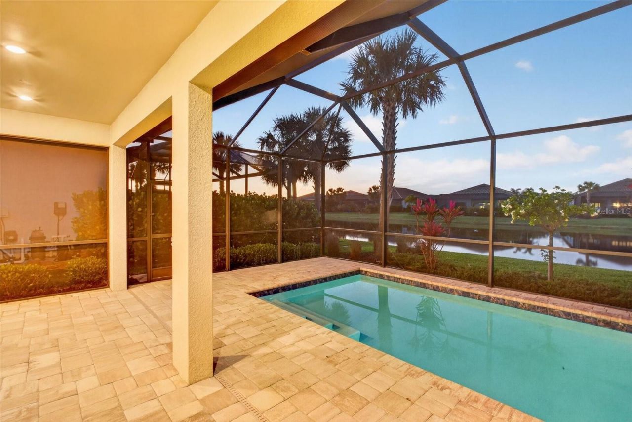 18025 Harwich Place, Bradenton, FL 34202 Photo