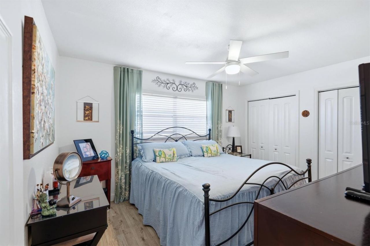 7271 W Country Club Drive N, Unit 122, Sarasota, FL 34243 Photo