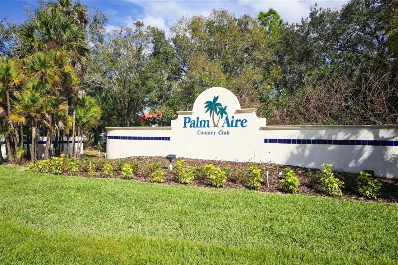 7271 W Country Club Drive N, Unit 122, Sarasota, FL 34243 Photo