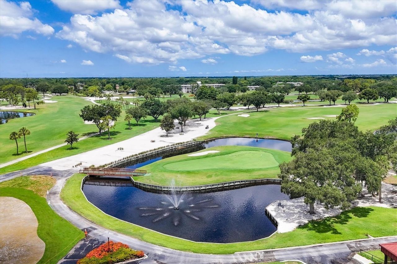 7271 W Country Club Drive N, Unit 122, Sarasota, FL 34243 Photo