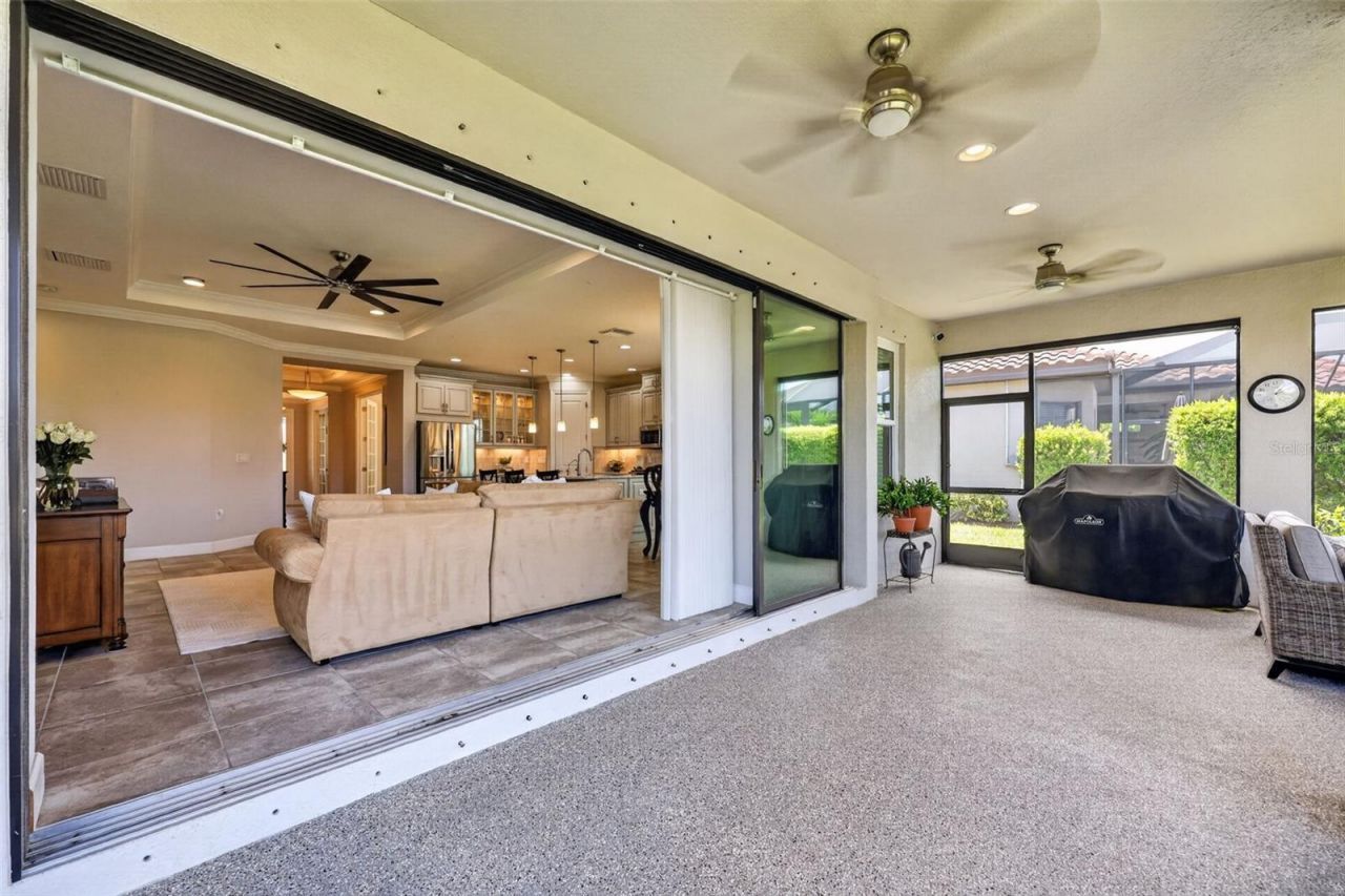 5238 Morey Farms Loop, Palmetto, FL 34221 Photo