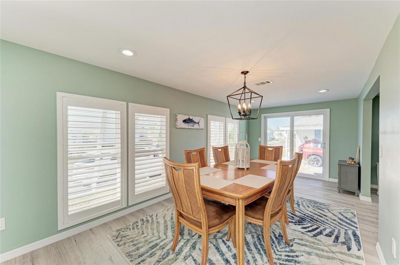 8 S Buena Vista Avenue, Englewood, FL 34223 Photo