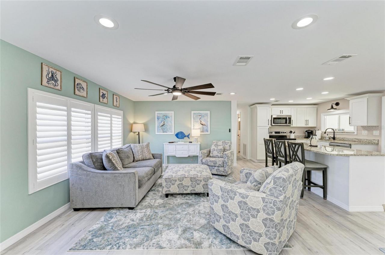 8 S Buena Vista Avenue, Englewood, FL 34223 Photo