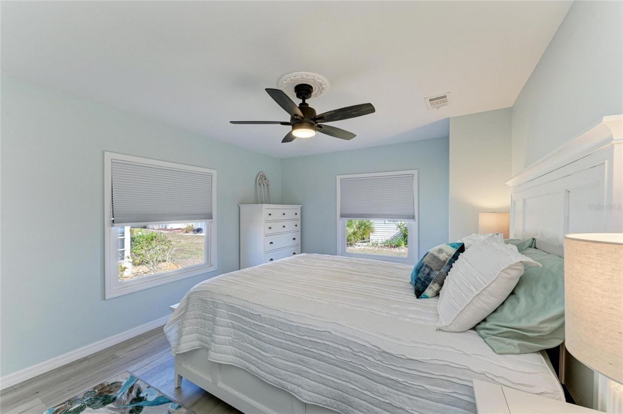 8 S Buena Vista Avenue, Englewood, FL 34223 Photo