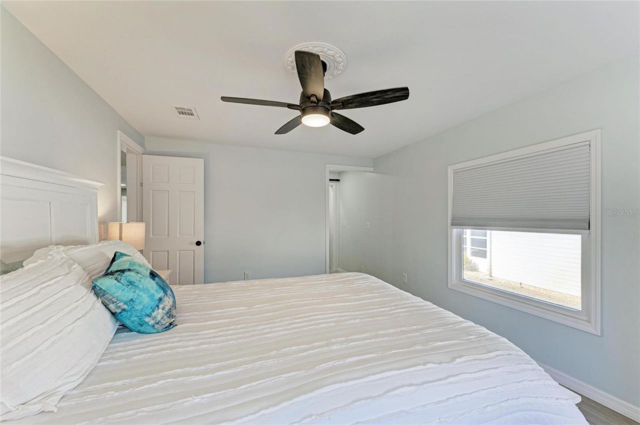 8 S Buena Vista Avenue, Englewood, FL 34223 Photo