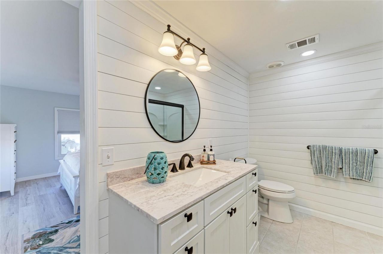 8 S Buena Vista Avenue, Englewood, FL 34223 Photo