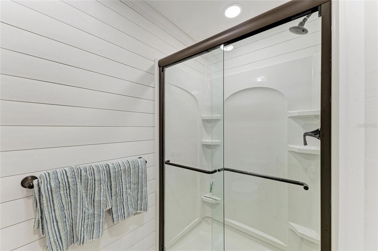 8 S Buena Vista Avenue, Englewood, FL 34223 Photo