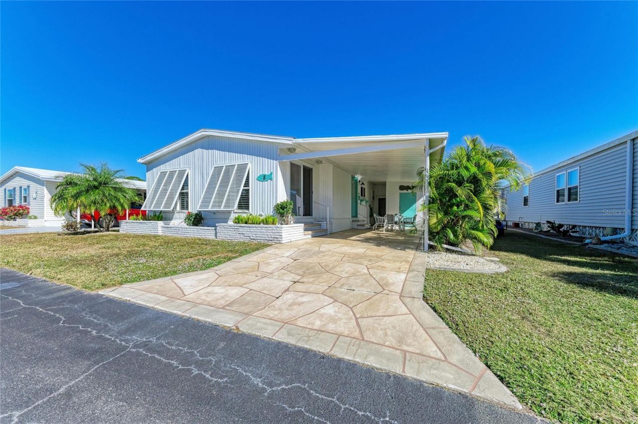 8 S Buena Vista Avenue, Englewood, FL 34223 Photo