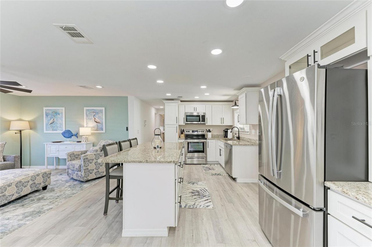 8 S Buena Vista Avenue, Englewood, FL 34223 Photo