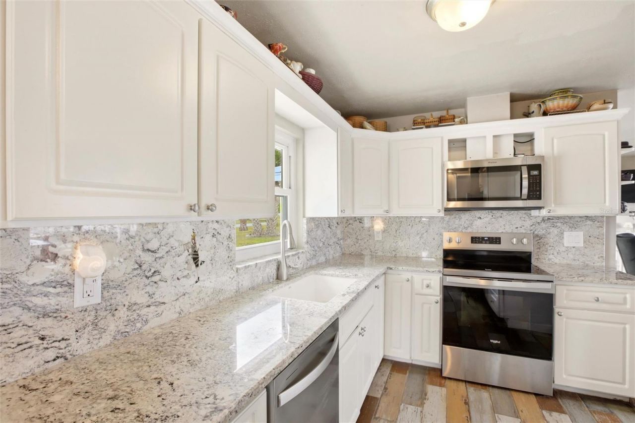 165 W Tarpon Boulevard Nw, Port Charlotte, FL 33952 Photo