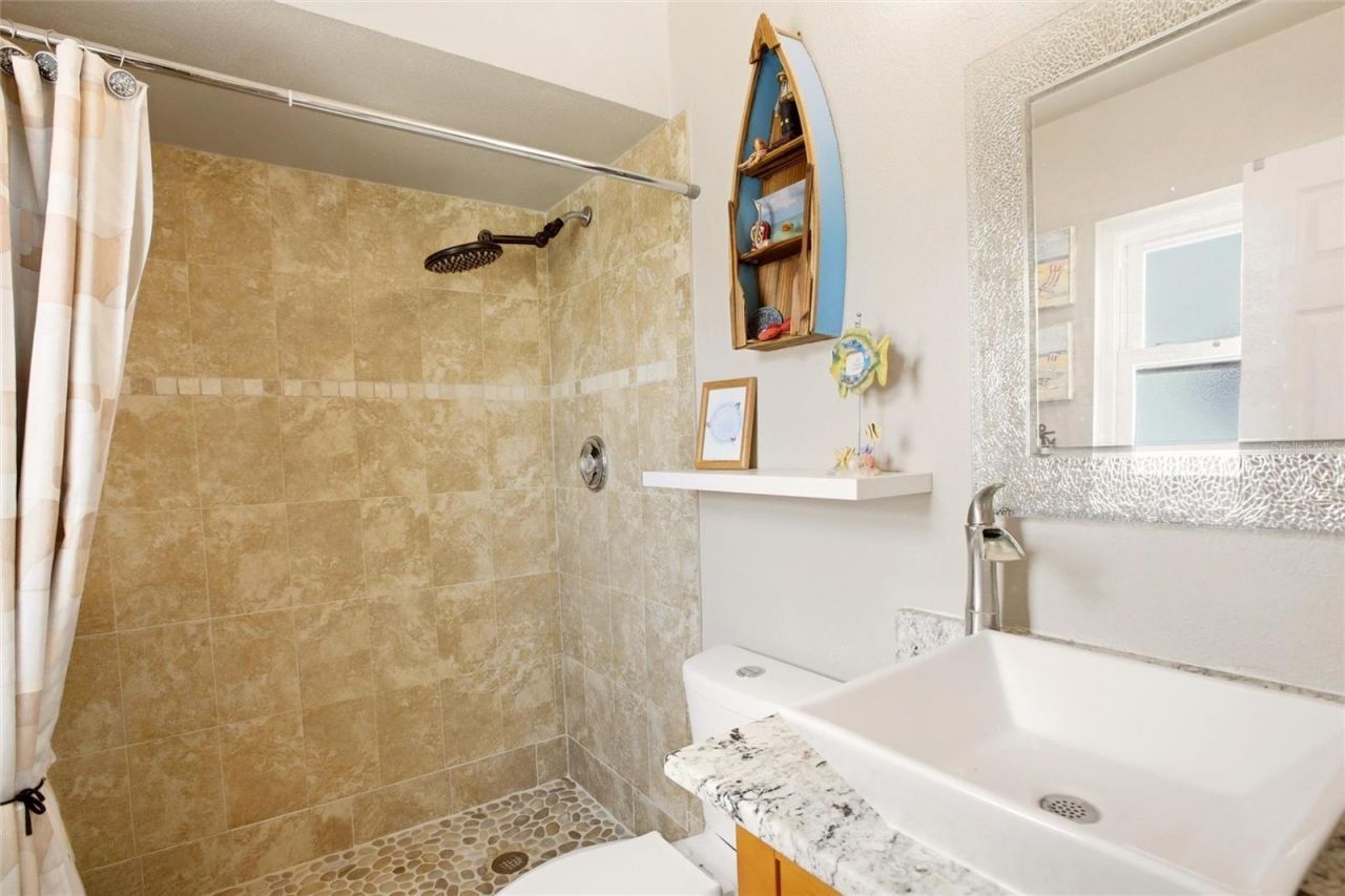165 W Tarpon Boulevard Nw, Port Charlotte, FL 33952 Photo