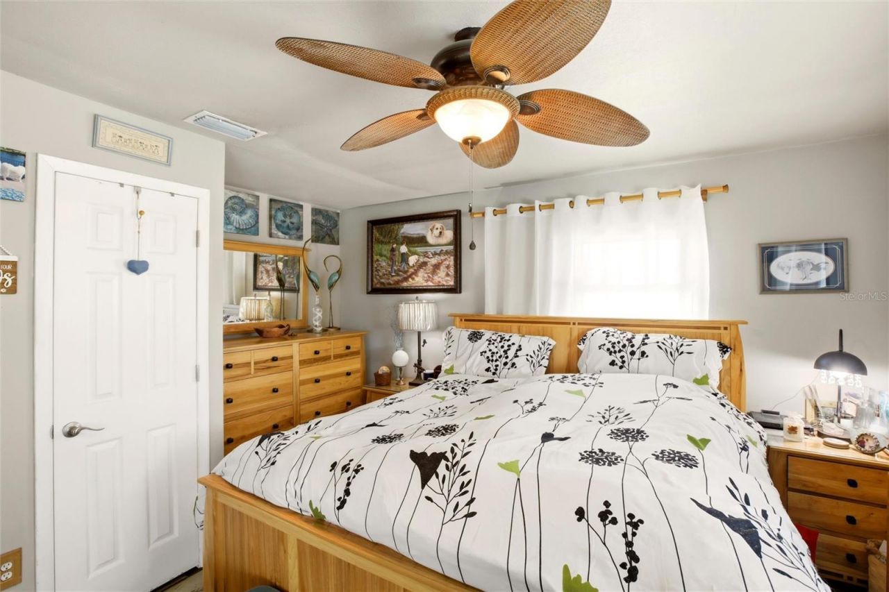 165 W Tarpon Boulevard Nw, Port Charlotte, FL 33952 Photo