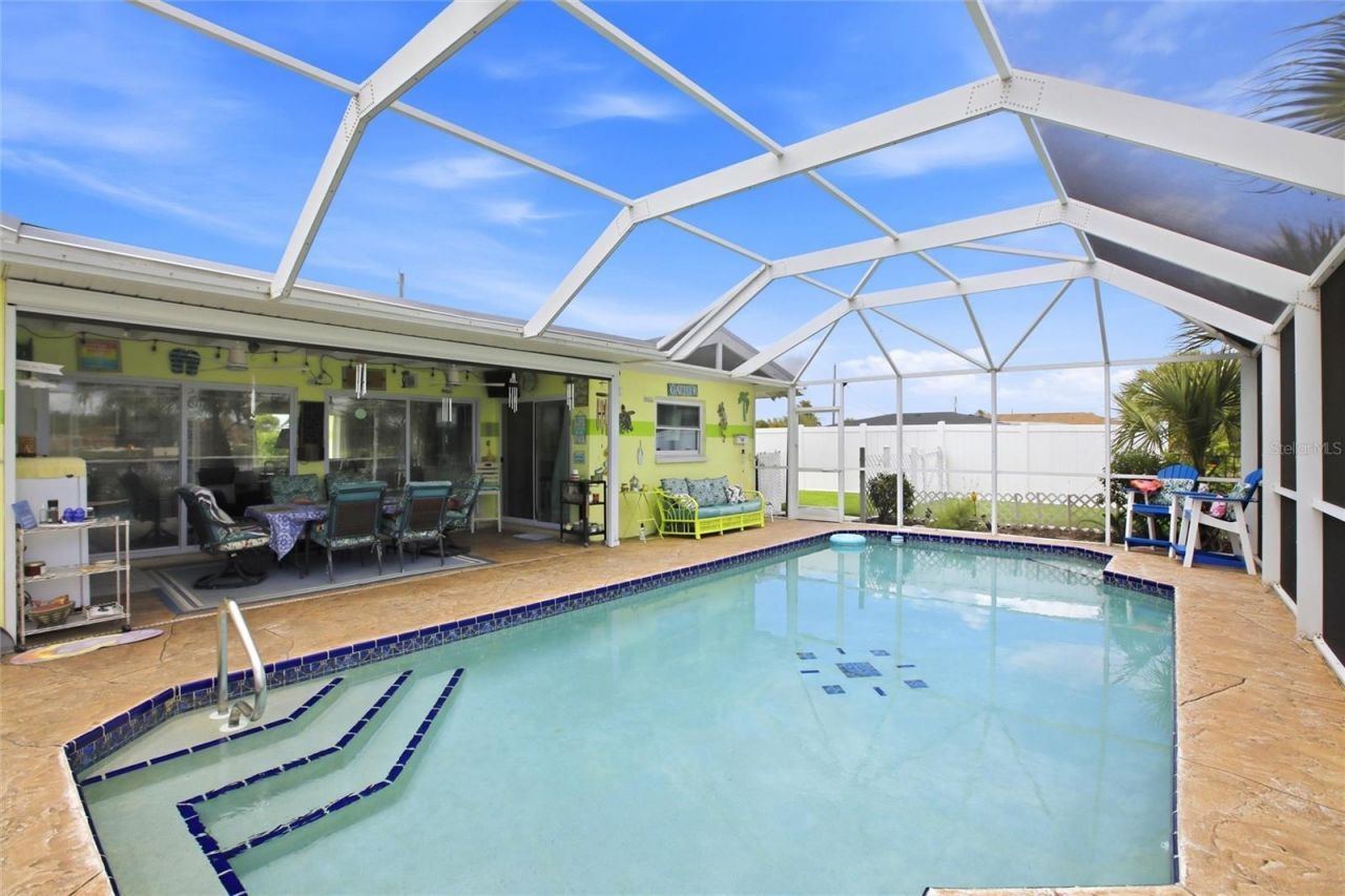165 W Tarpon Boulevard Nw, Port Charlotte, FL 33952 Photo