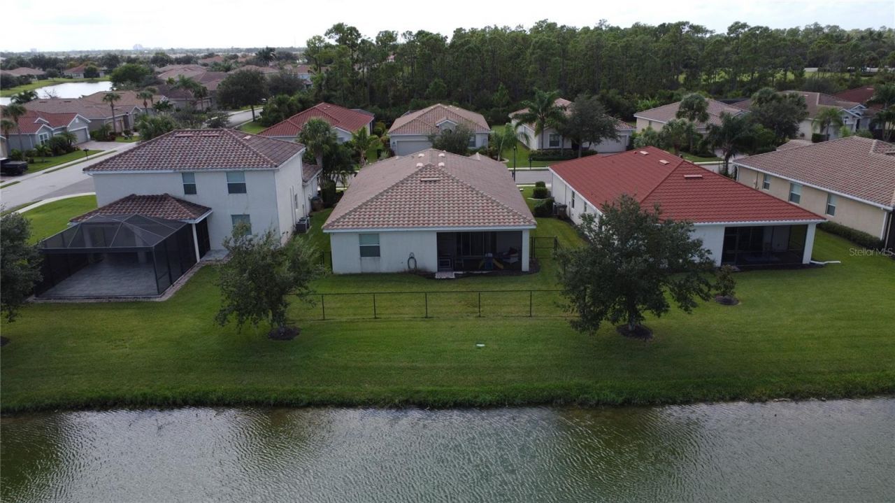 2571 Laurentina Lane, Cape Coral, FL 33909 Photo