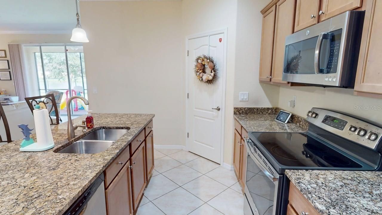 2571 Laurentina Lane, Cape Coral, FL 33909 Photo