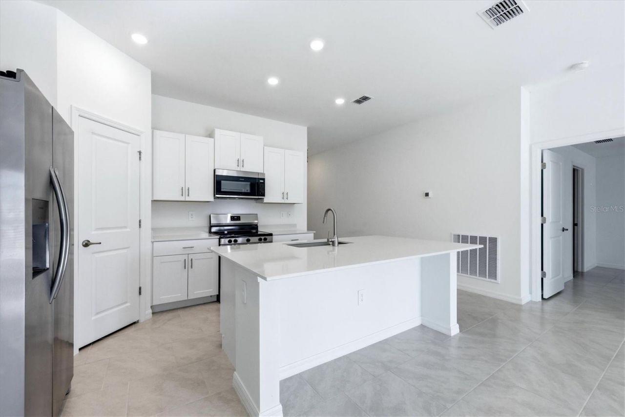 113 Lilyan Court , Rotonda West, FL 33947 Photo