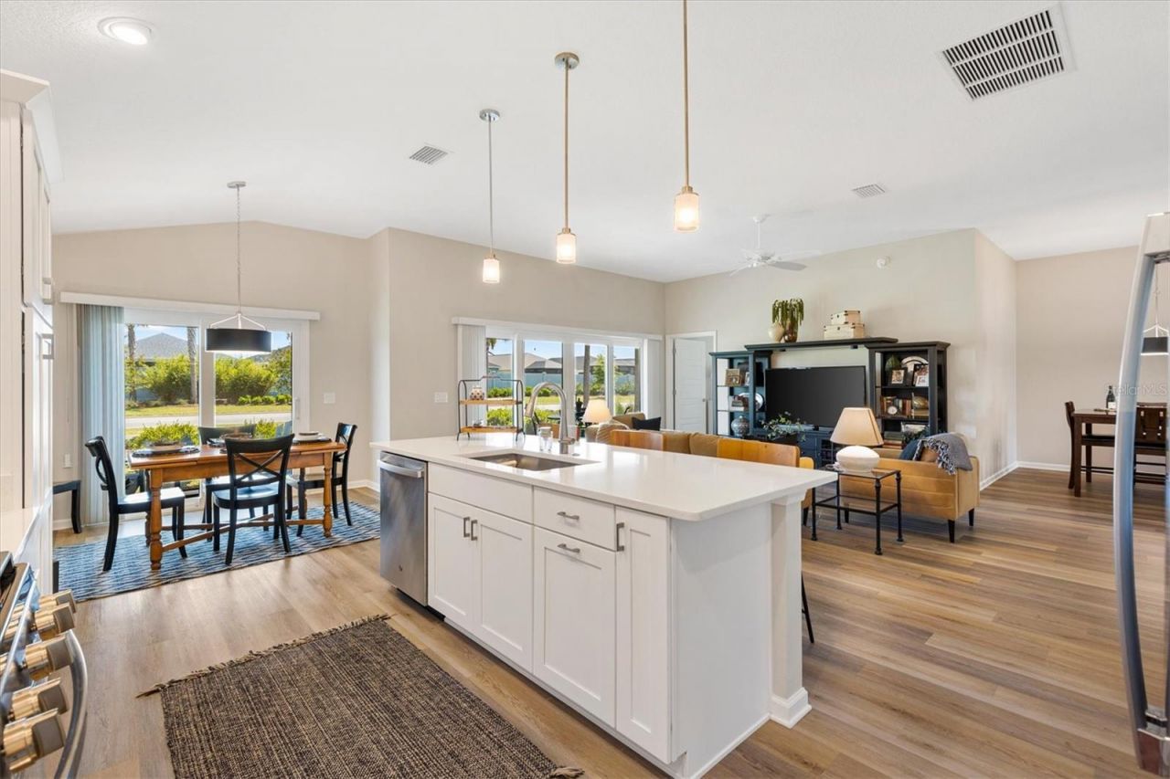 1054 Joette Place , The Villages, FL 34762 Photo