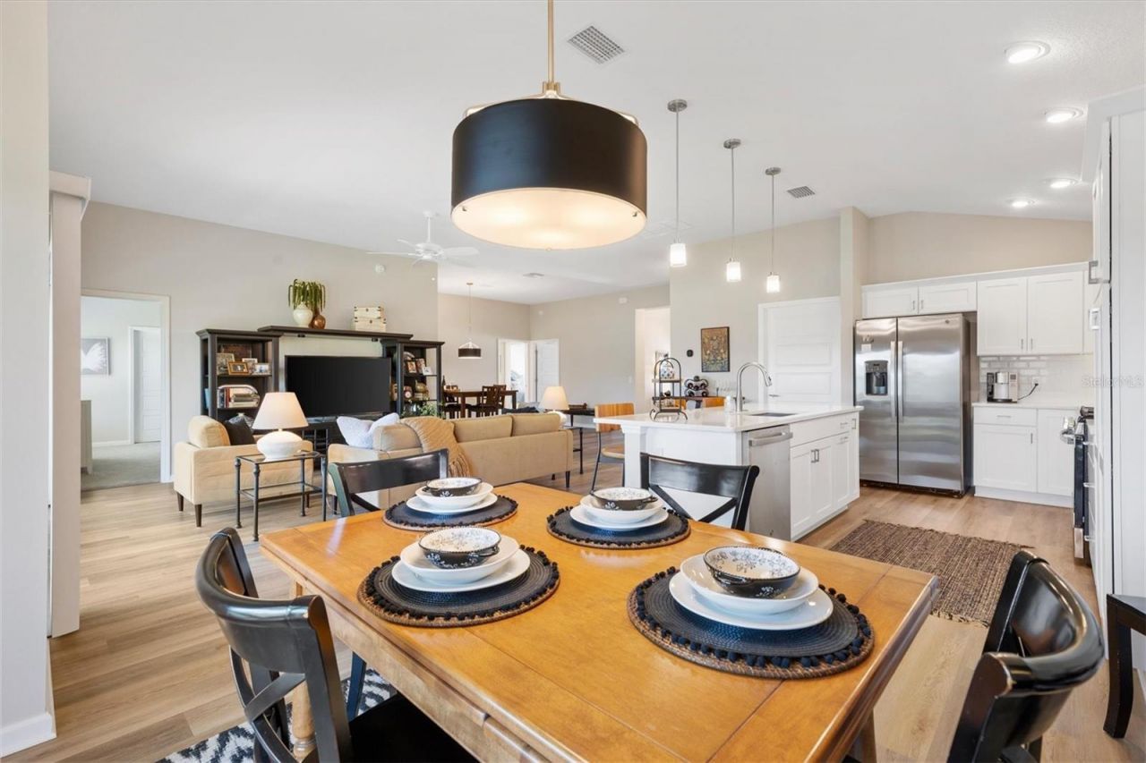 1054 Joette Place , The Villages, FL 34762 Photo
