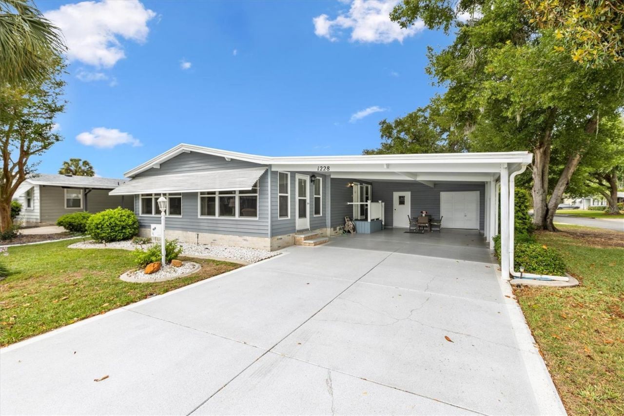 1228 Palmetto Drive, The Villages, FL 32159 Photo