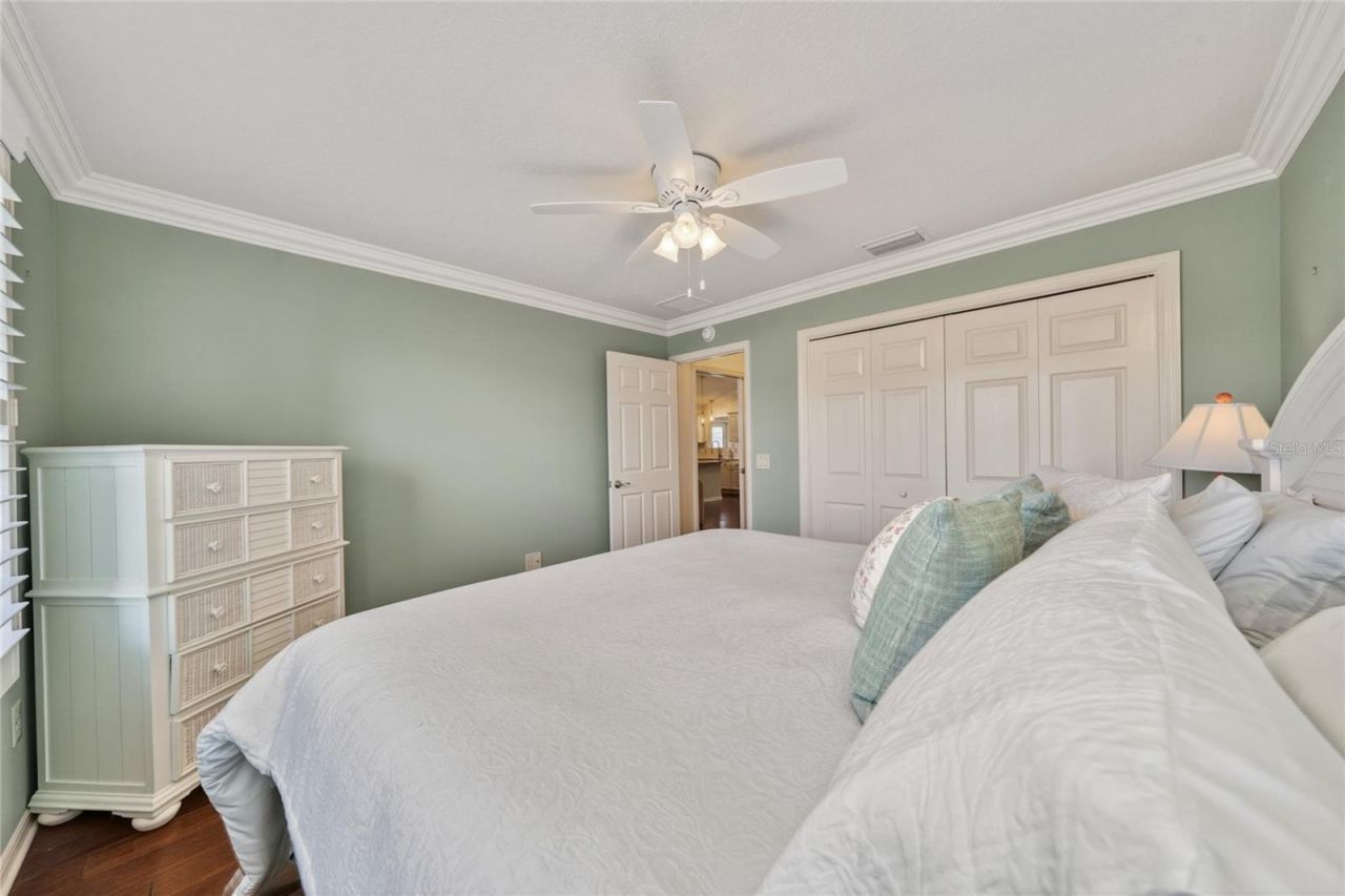 854 Fenwick Loop, The Villages, FL 32163 Photo