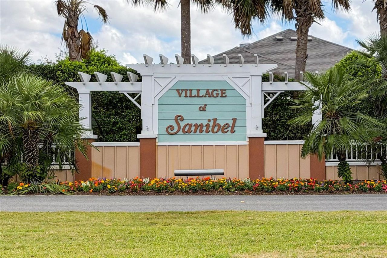 854 Fenwick Loop, The Villages, FL 32163 Photo