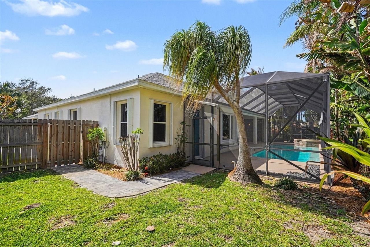 363 Peregrine Drive , Indialantic, FL 32903 Photo