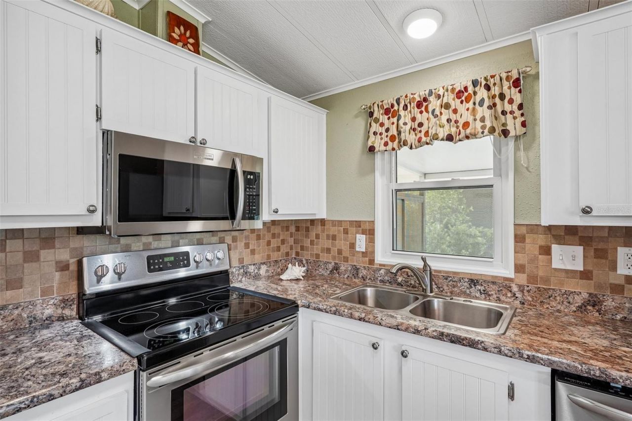 1620 W Schwartz Boulevard, The Villages, FL 32159 Photo