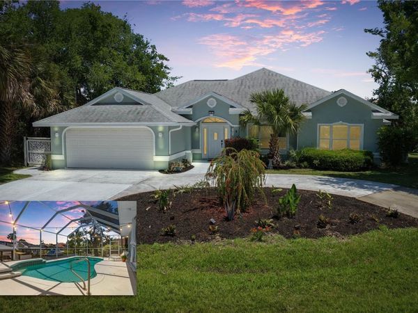 4 COTTAGEGATE COURT , PALM COAST, FL 32137